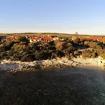 Mandriola House Facing The Sea - Free Wifi Διαμέρισμα *