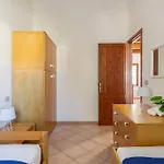 Διαμέρισμα Mandriola House Facing The Sea - Free Wifi Putzu Idu