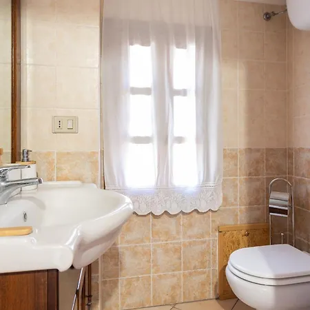 Mandriola House Facing The Sea - Free Wifi * 푸트주 이두
