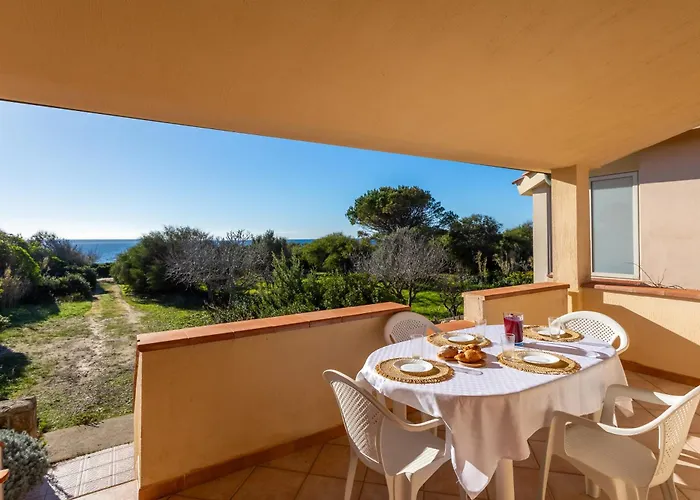 Mandriola House Facing The Sea - Free Wifi Appartement