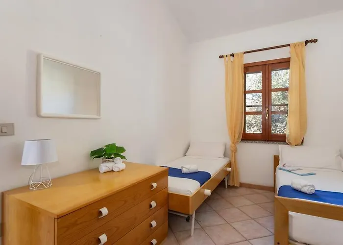 Mandriola House Facing The Sea - Free Wifi Appartement