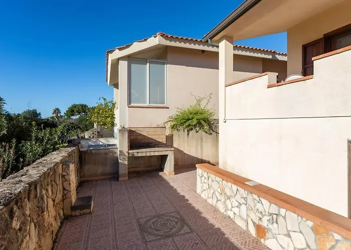 Appartement Mandriola House Facing The Sea - Free Wifi *