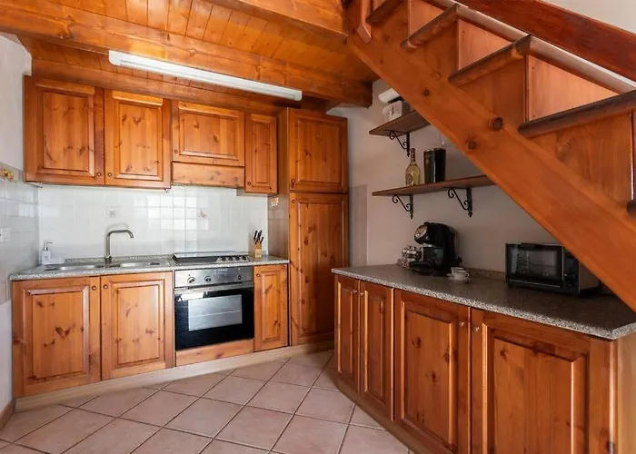 Appartement Mandriola House Facing The Sea - Free Wifi *
