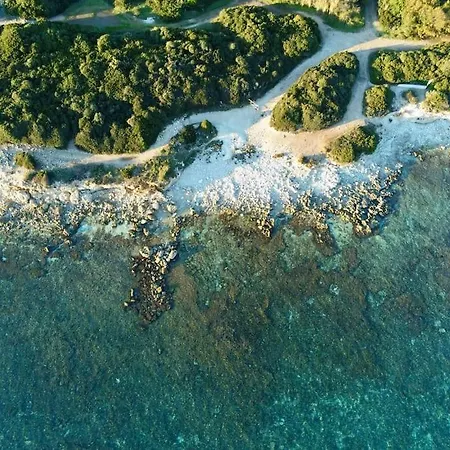 Mandriola House Facing The Sea - Free Wifi * プトゥツ・イドゥ